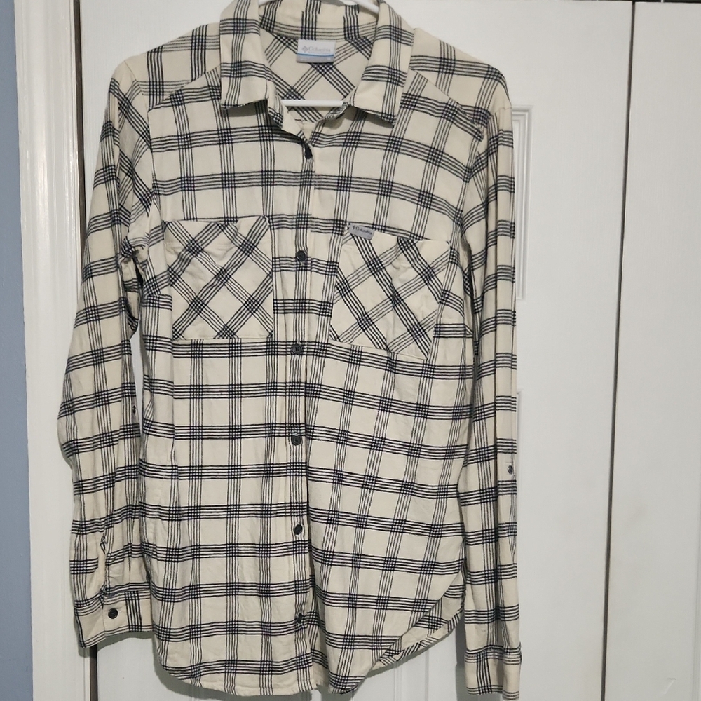 Columbia Plaid Cream and Black Shirt